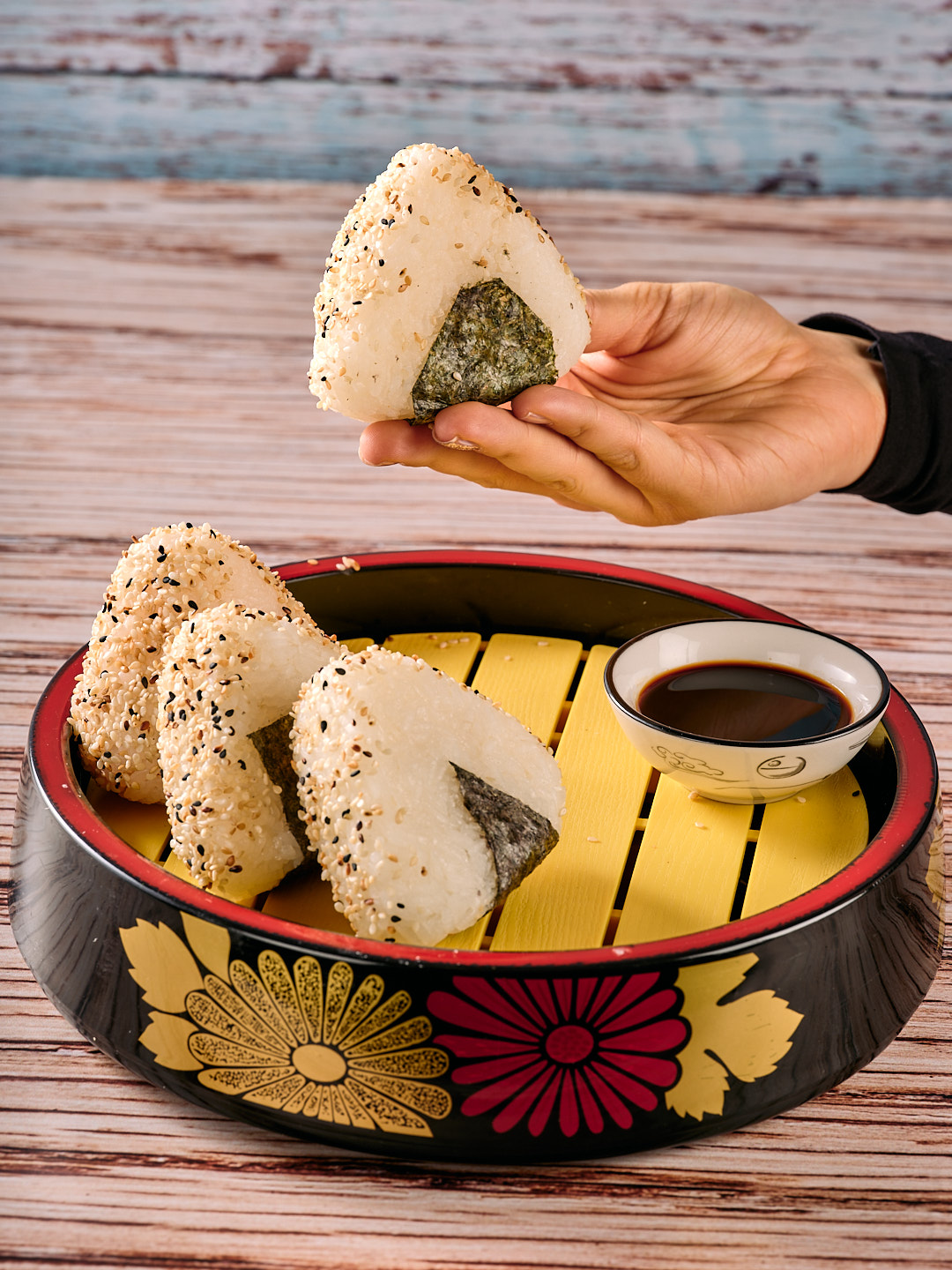 Onigiri JaponÃ©s de SalmÃ³n
